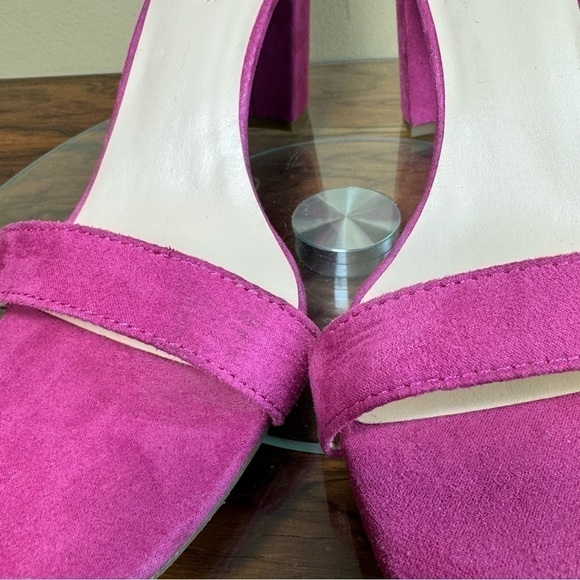 BANDOLINO Women's Armory Dress Sandals - Magenta Faux Suede - Picture 7 of 16